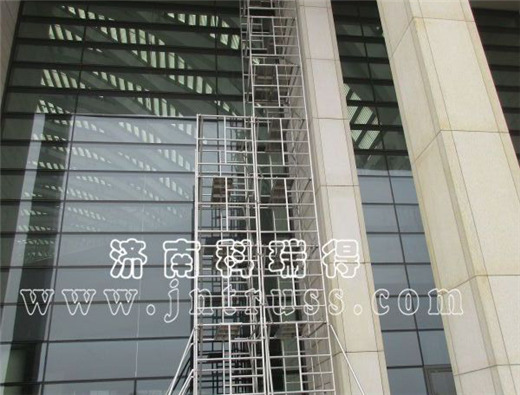 天津客戶購(gòu)買(mǎi)腳手架現(xiàn)場(chǎng)搭建實(shí)圖